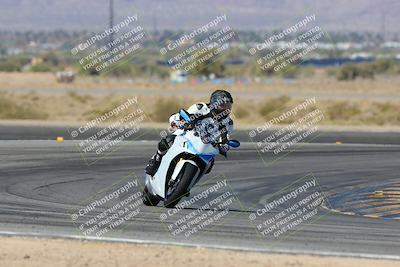 media/Mar-24-2025-Moto Forza (Mon) [[57ce5c5cff]]/3-Beginner Group/Session 2 (Turn 11)/